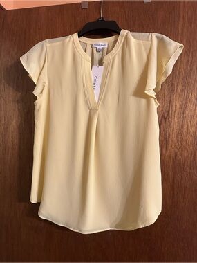 Calvin Klein Pale Yellow Split V-Neck Flutter Sleeve Blouse